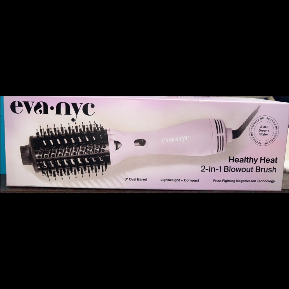 Eva NYC blowout brush